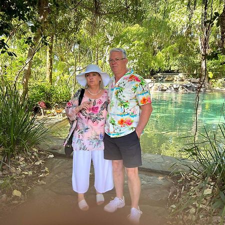 Kurrajong House Bed & Breakfast Launceston Bagian luar foto