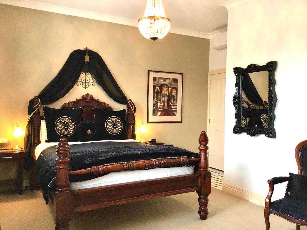 Kurrajong House Bed & Breakfast Launceston Bagian luar foto