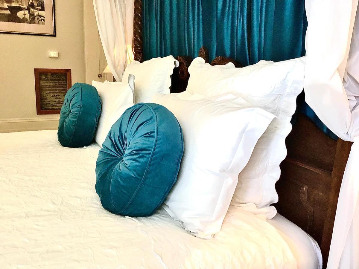 Kurrajong House Bed & Breakfast Launceston Bagian luar foto